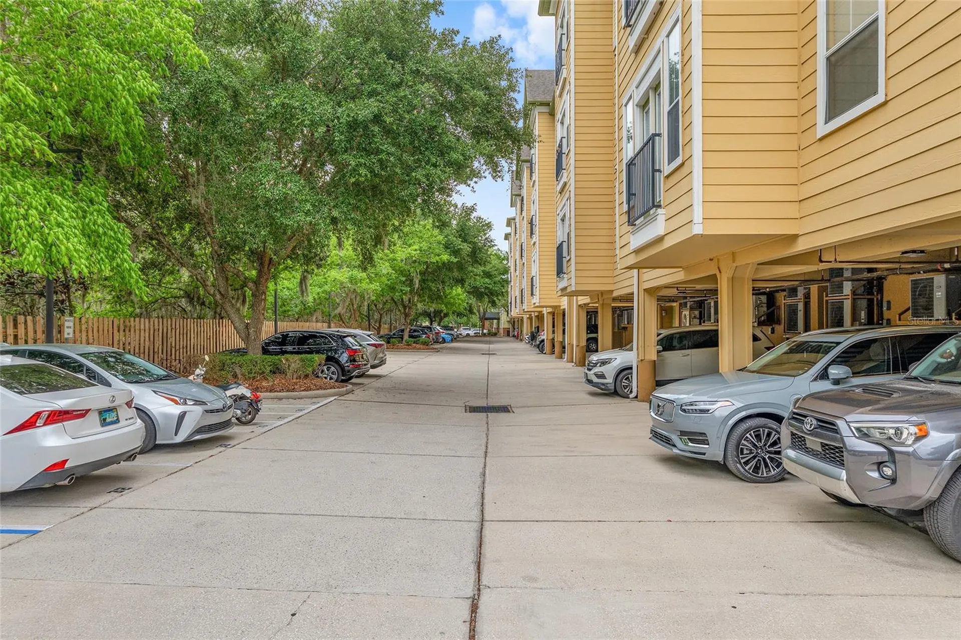 1185 SW 9th Road Gainesville FL 32601