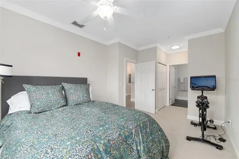 1185 SW 9th Road Gainesville FL 32601