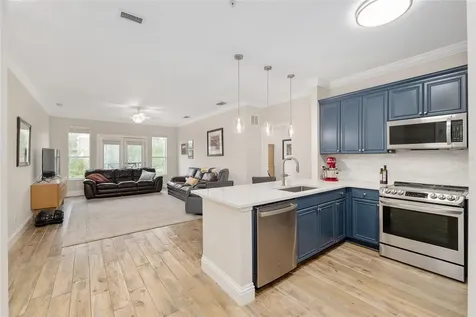 1185 SW 9th Road Gainesville FL 32601