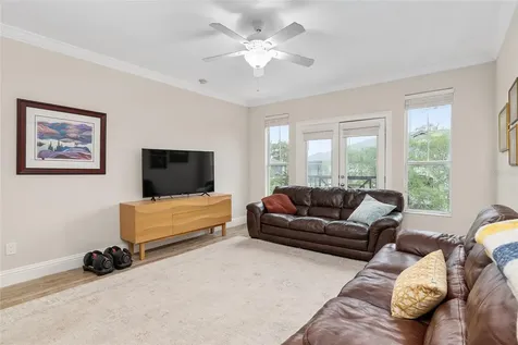 1185 SW 9th Road Gainesville FL 32601