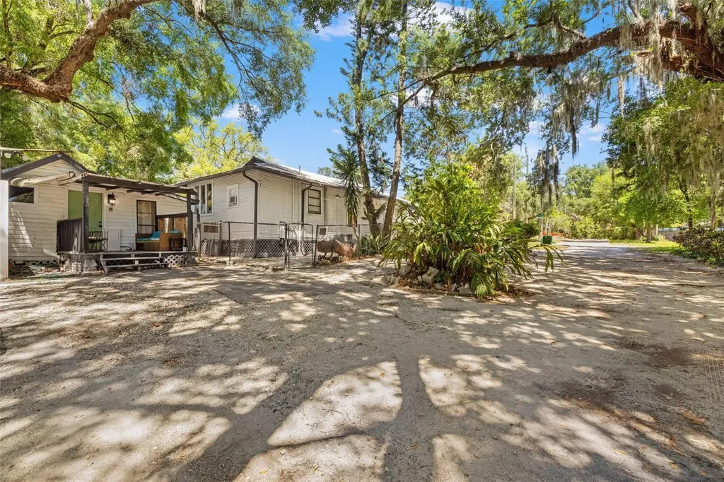 7902 N 12th Street Tampa FL 33604