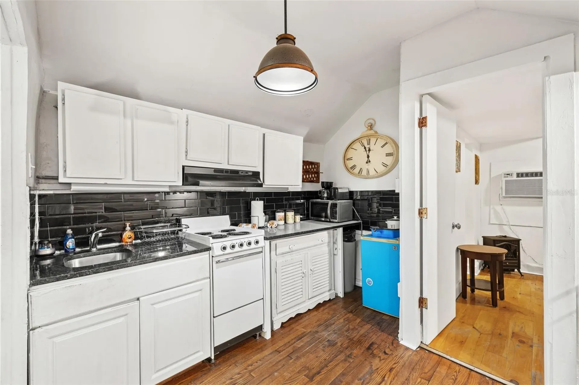 7902 N 12th Street Tampa FL 33604