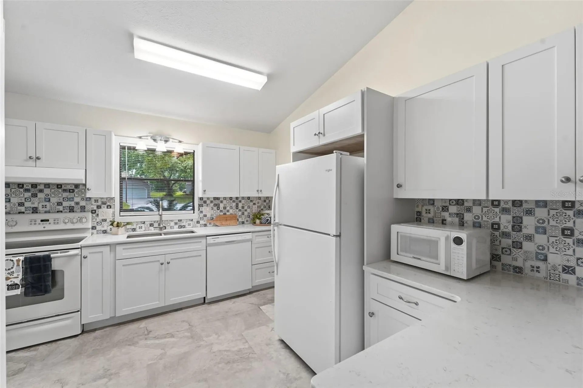 2890 Green Mountain Road Deland FL 32720