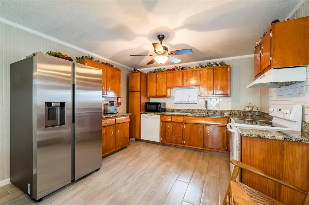7511 Tidewater Trail Tampa FL 33619