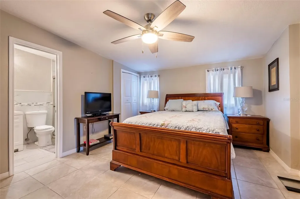7511 Tidewater Trail Tampa FL 33619