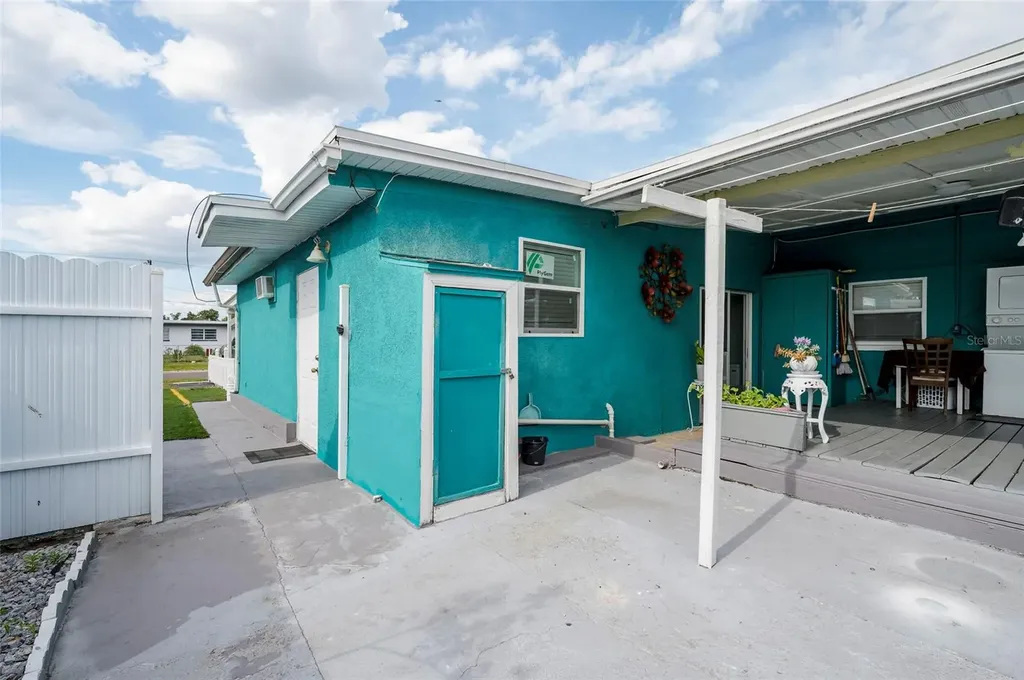 7511 Tidewater Trail Tampa FL 33619