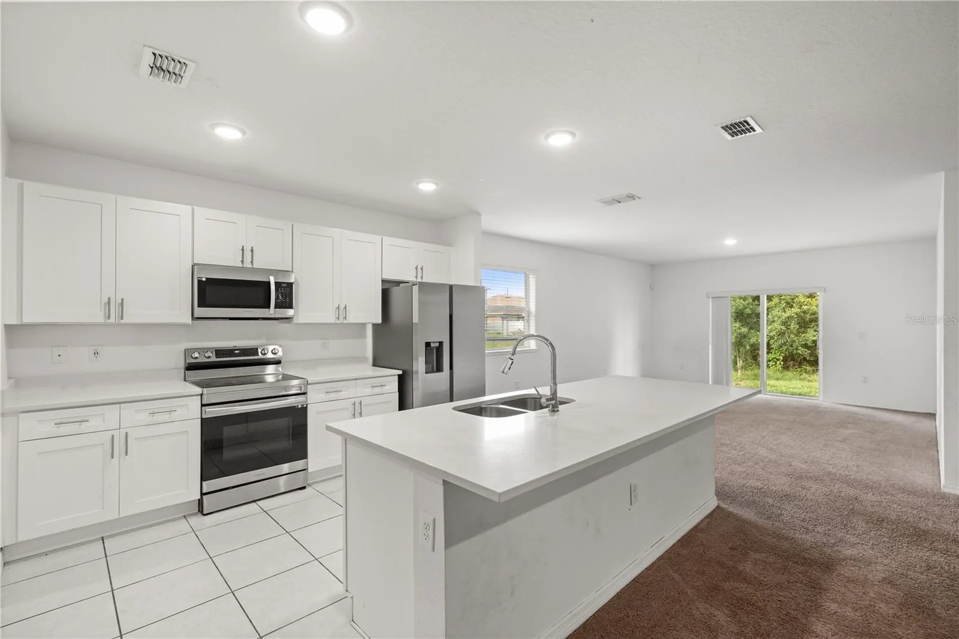 704 Pasteur Lane Kissimmee FL 34759