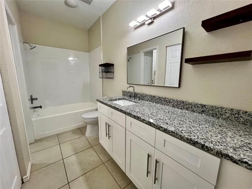 4323 Bayside Village Drive Tampa FL 33615