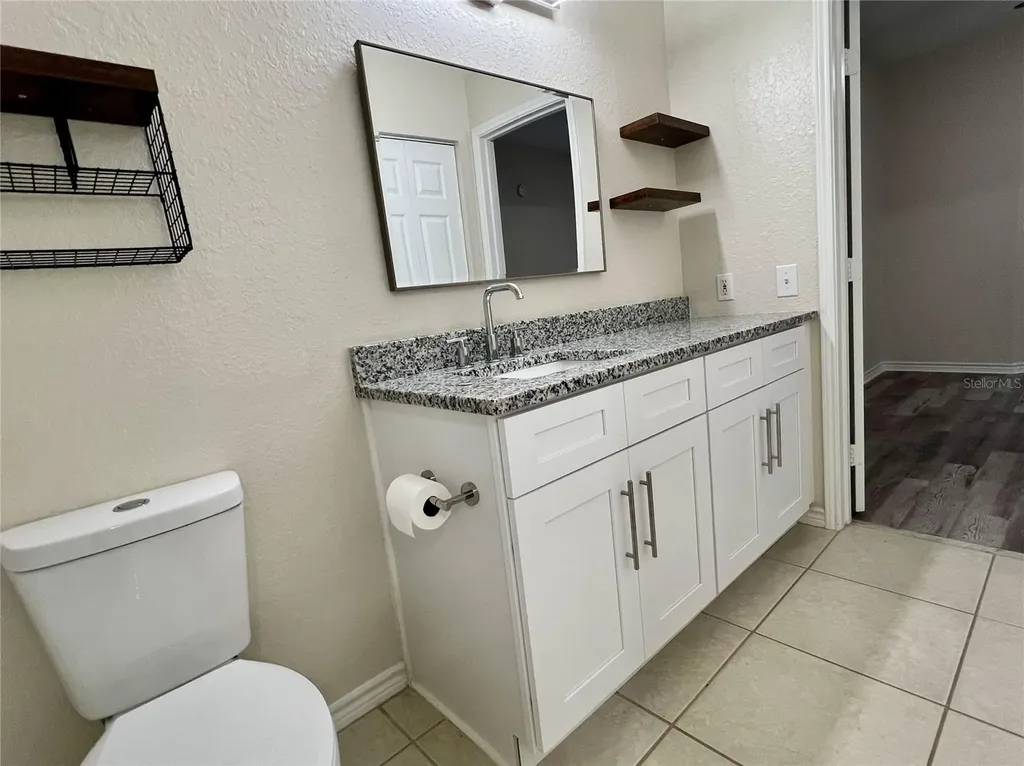 4323 Bayside Village Drive Tampa FL 33615