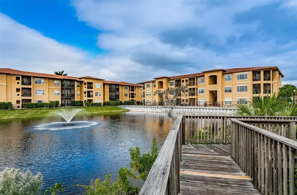 4323 Bayside Village Drive Tampa FL 33615