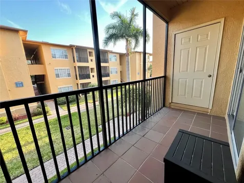 4323 Bayside Village Drive Tampa FL 33615