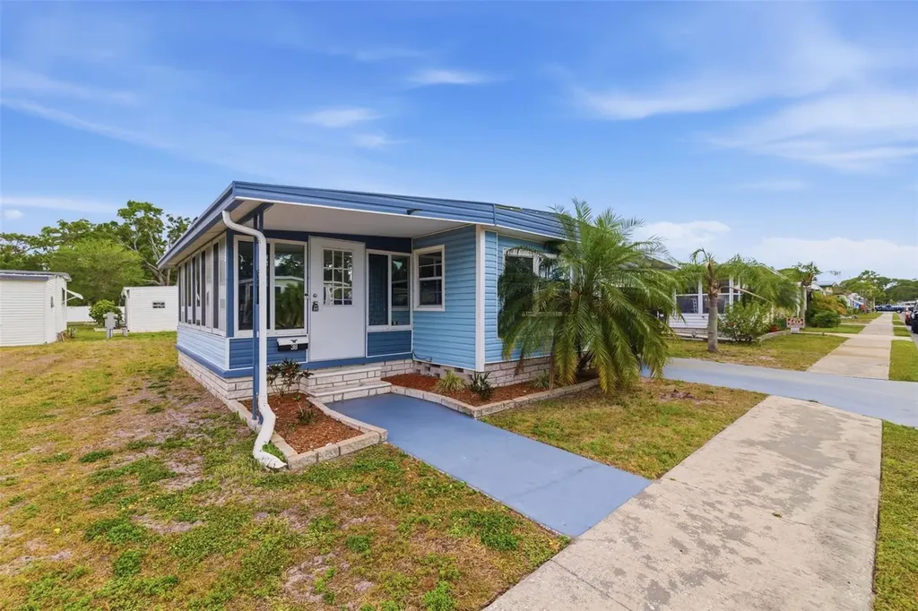 6100 62nd Avenue N Pinellas Park FL 33781