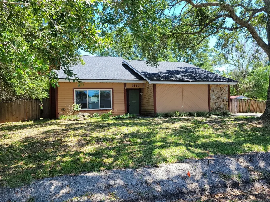 1111 Mina Avenue NE Palm Bay FL 32907