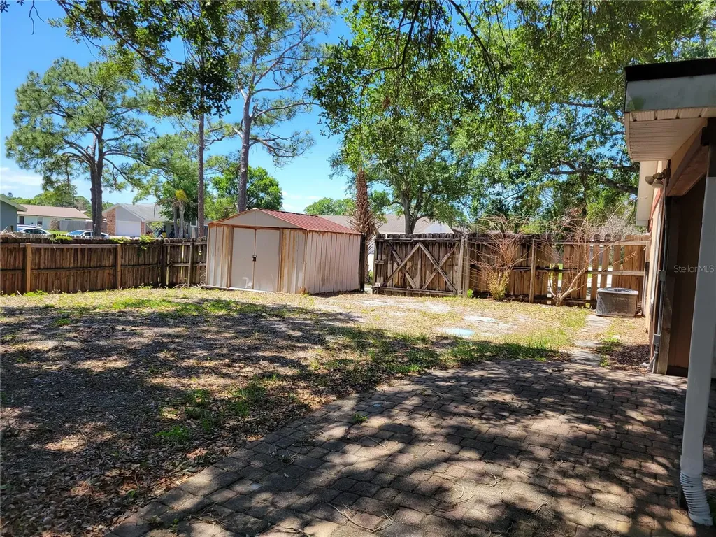 1111 Mina Avenue NE Palm Bay FL 32907