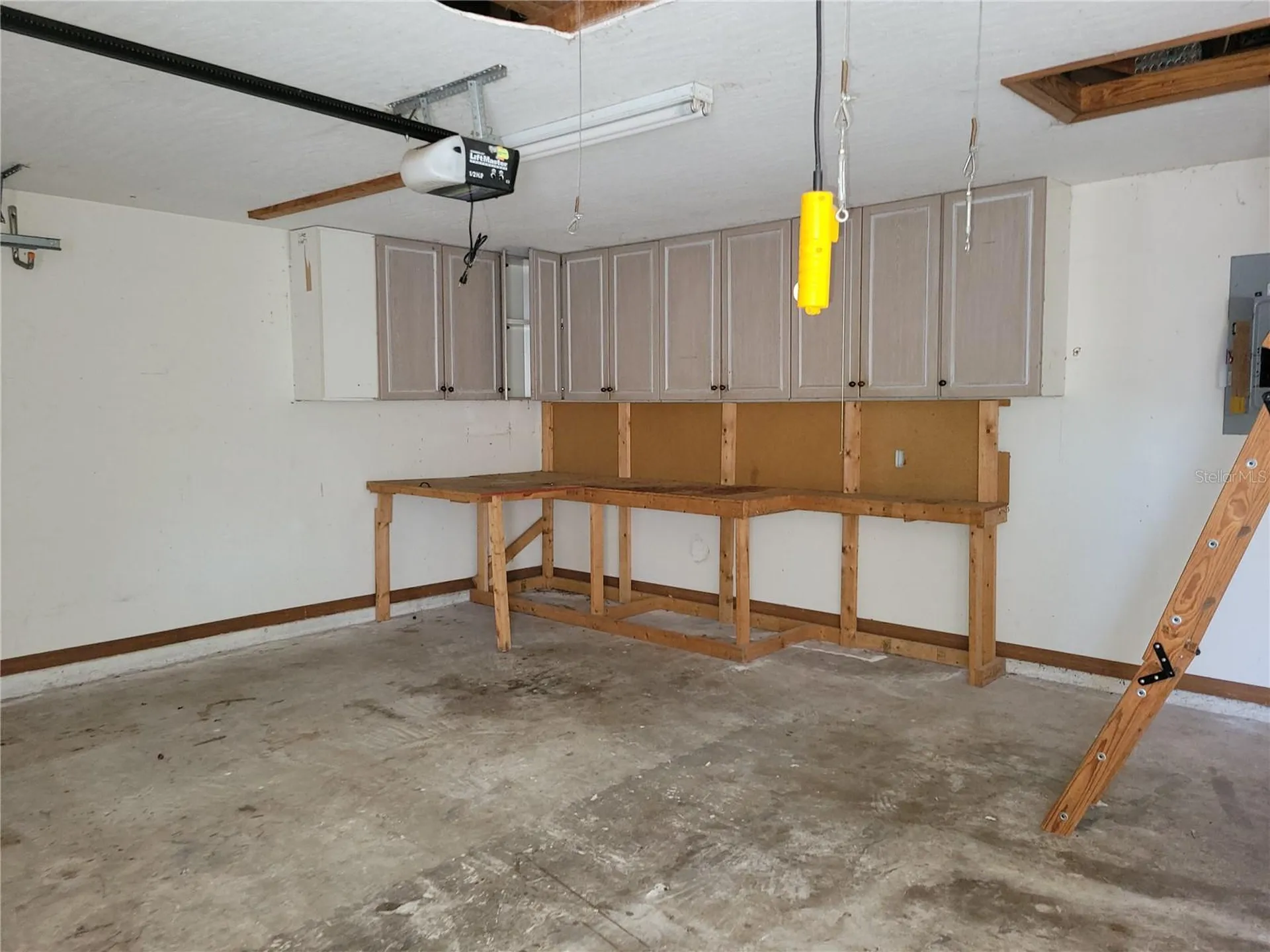 1111 Mina Avenue NE Palm Bay FL 32907