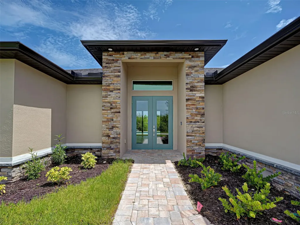 15741 Autry Circle Port Charlotte FL 33981