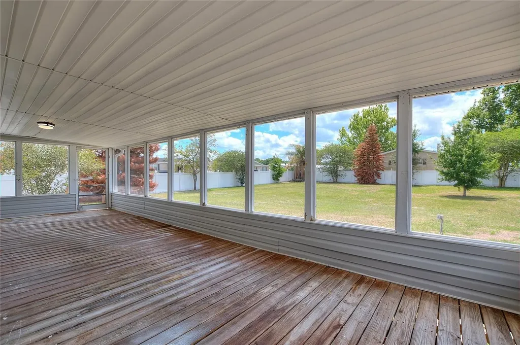 486 Lindsey Drive Lakeland FL 33809