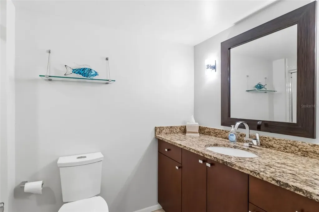 2425 Gulf Of Mexico Drive Longboat Key FL 34228