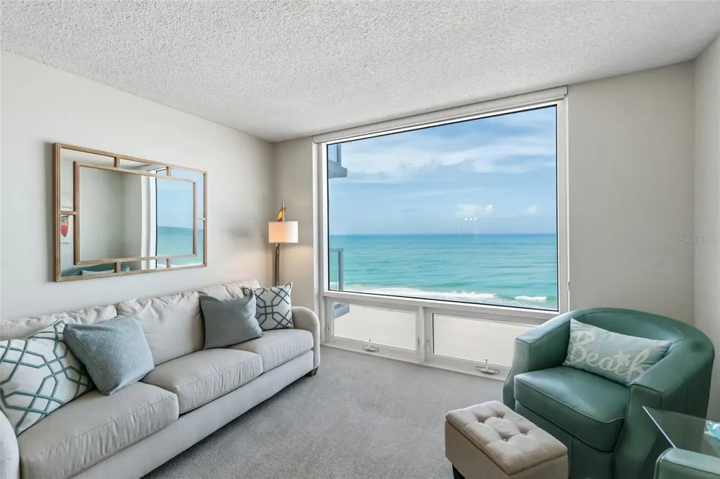 2425 Gulf Of Mexico Drive Longboat Key FL 34228