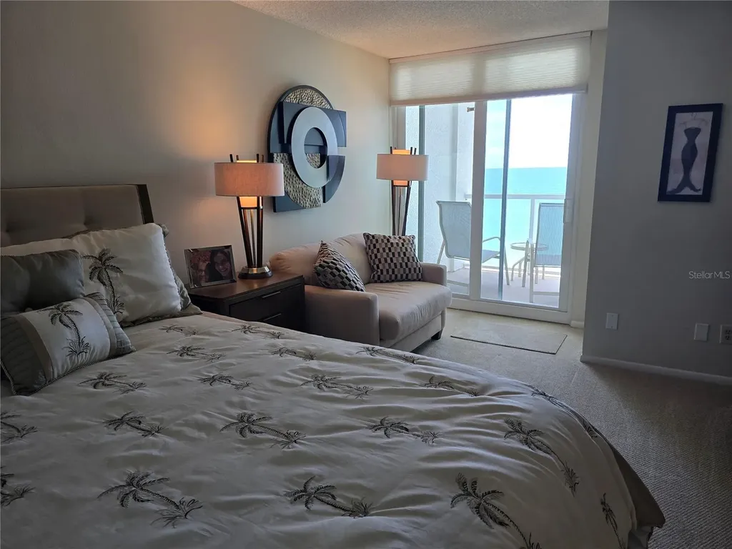 2425 Gulf Of Mexico Drive Longboat Key FL 34228