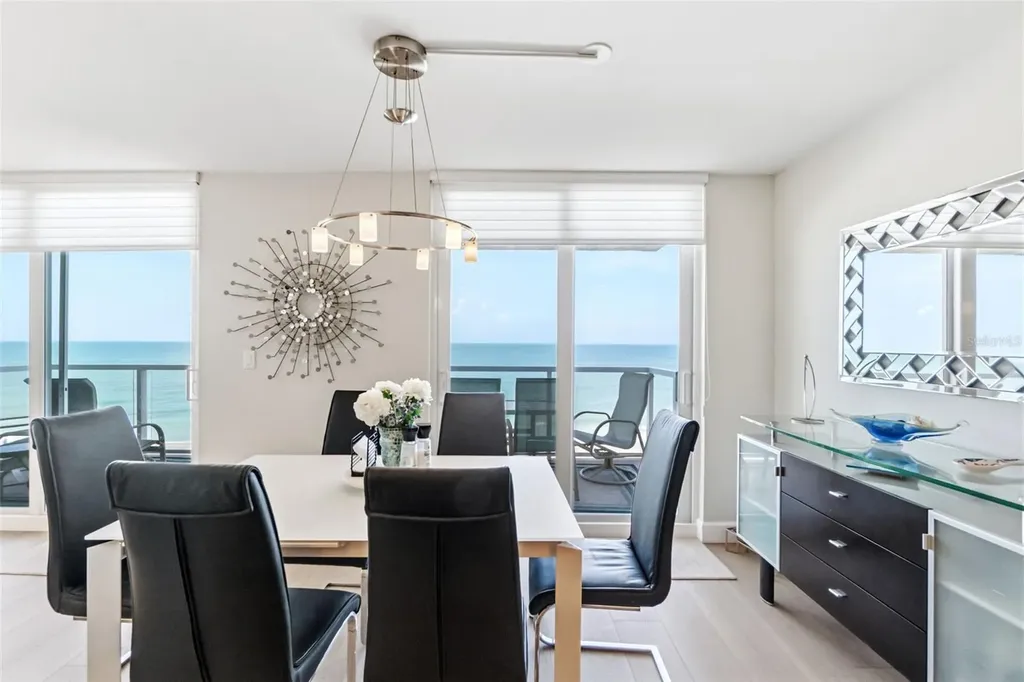 2425 Gulf Of Mexico Drive Longboat Key FL 34228