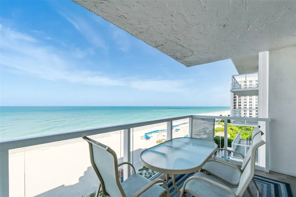 2425 Gulf Of Mexico Drive Longboat Key FL 34228