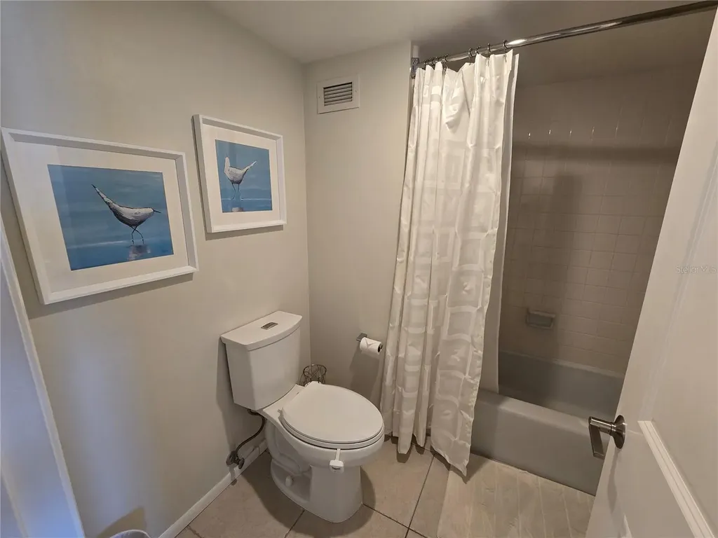 2425 Gulf Of Mexico Drive Longboat Key FL 34228