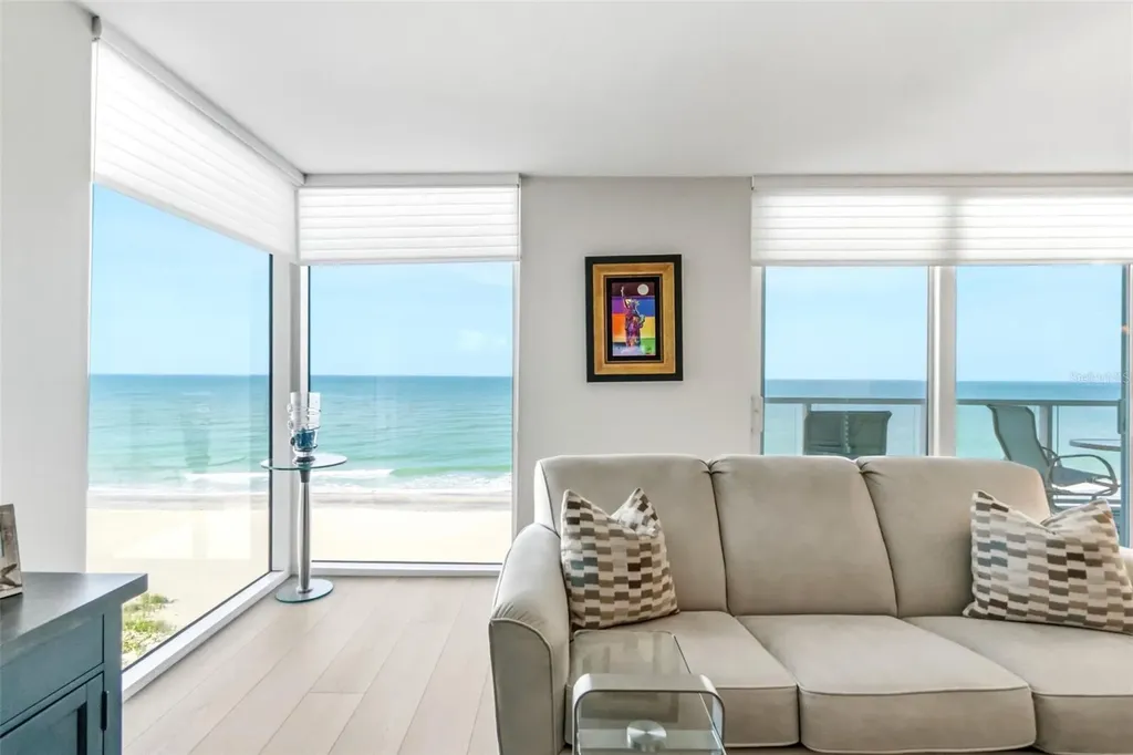 2425 Gulf Of Mexico Drive Longboat Key FL 34228
