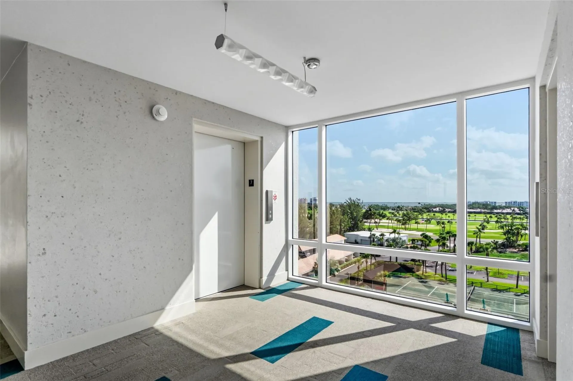 2425 Gulf Of Mexico Drive Longboat Key FL 34228