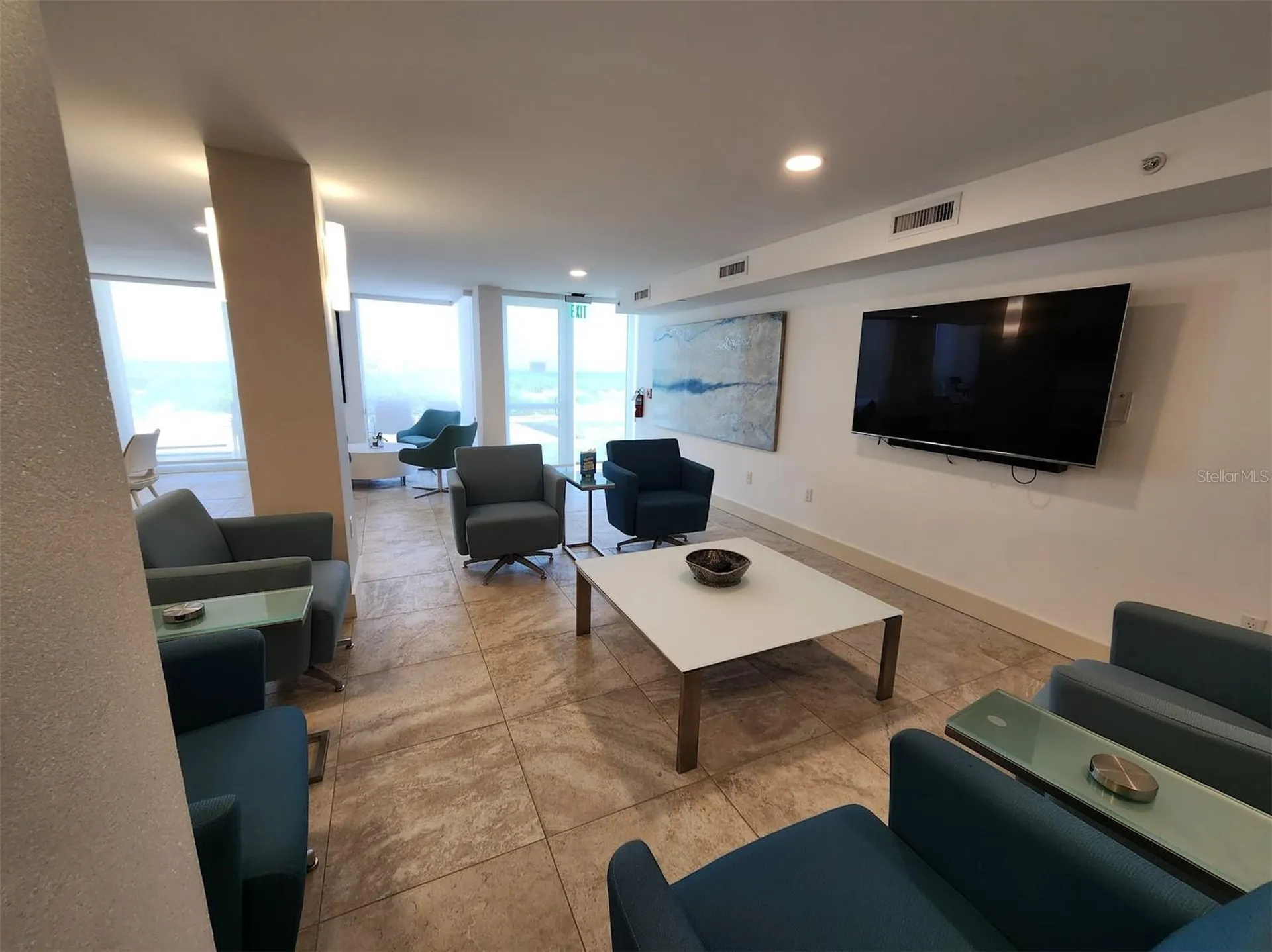 2425 Gulf Of Mexico Drive Longboat Key FL 34228
