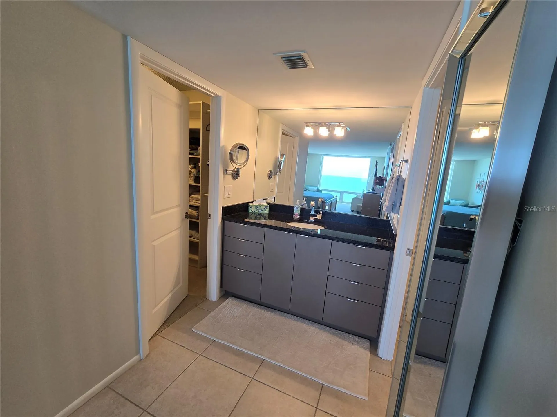2425 Gulf Of Mexico Drive Longboat Key FL 34228