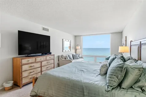 2425 Gulf Of Mexico Drive Longboat Key FL 34228