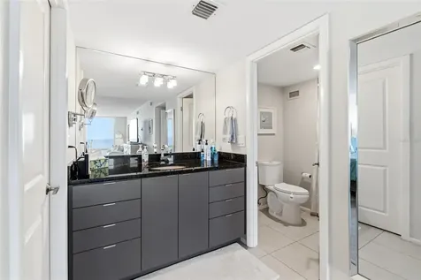 2425 Gulf Of Mexico Drive Longboat Key FL 34228