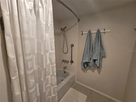 2425 Gulf Of Mexico Drive Longboat Key FL 34228