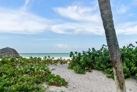 2425 Gulf Of Mexico Drive Longboat Key FL 34228