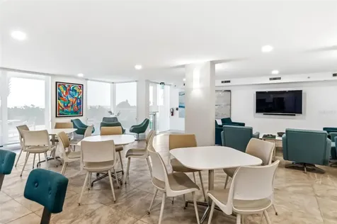 2425 Gulf Of Mexico Drive Longboat Key FL 34228