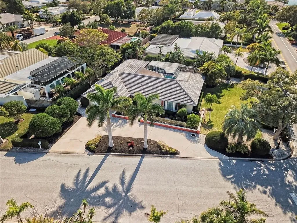 600 Wild Turkey Lane Sarasota FL 34236