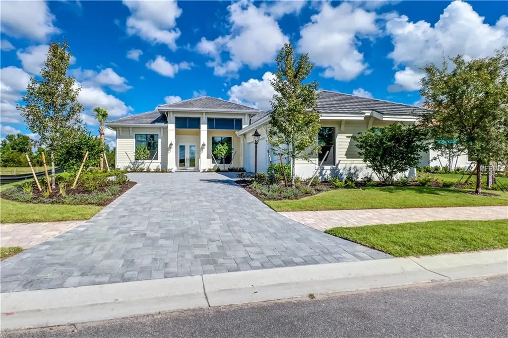 15819 Kendleshire Terrace Bradenton FL 34202