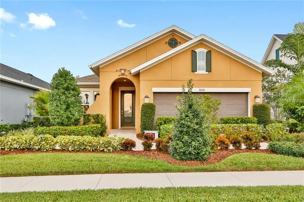 6010 Thrushwood Road Lithia FL 33547