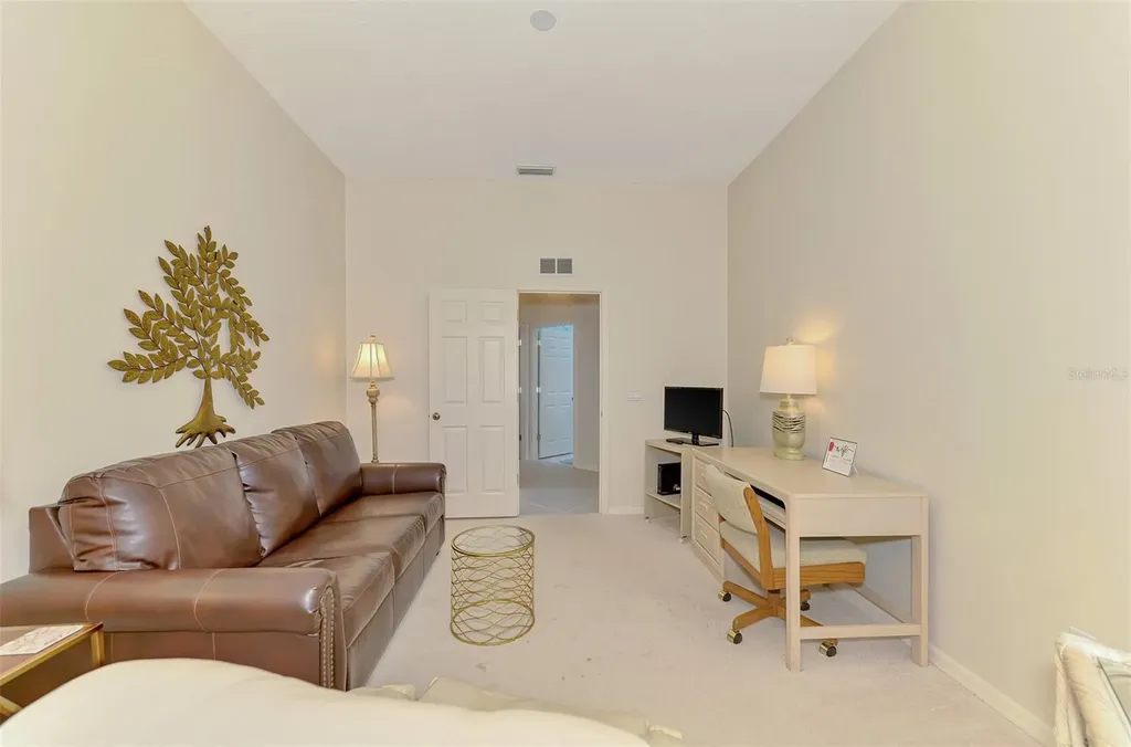 549 Fallbrook Drive Venice FL 34292