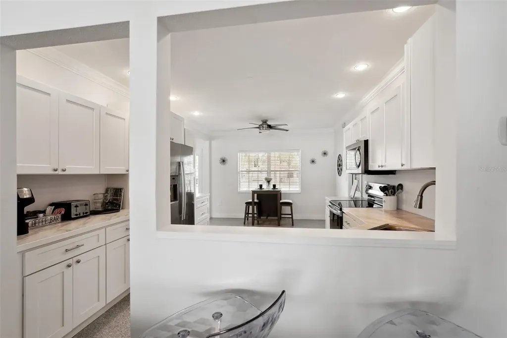 55 N Washington Drive Sarasota FL 34236