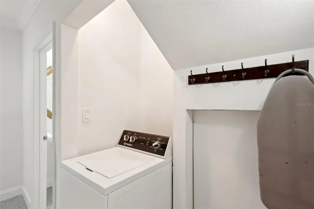55 N Washington Drive Sarasota FL 34236