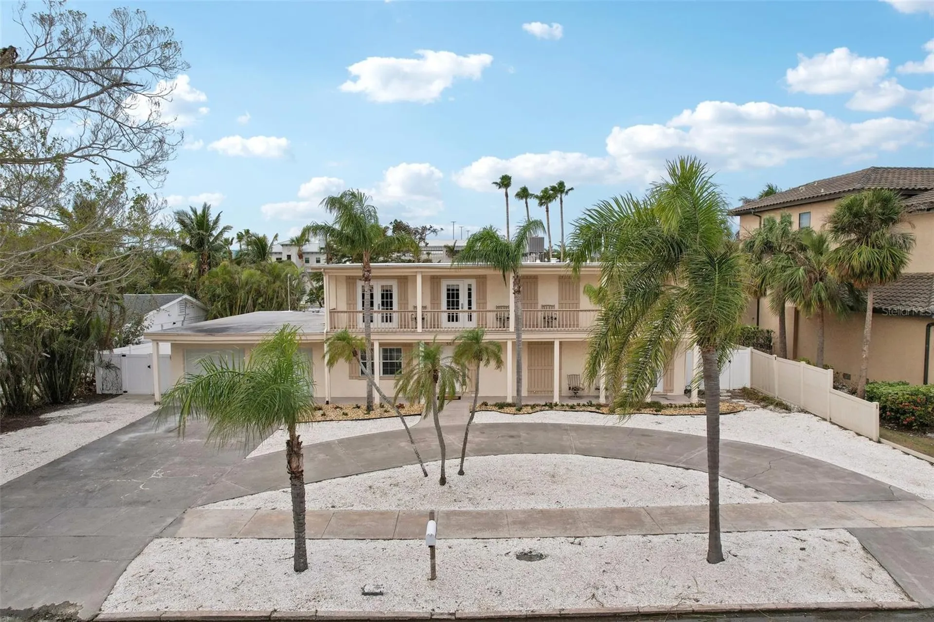 55 N Washington Drive Sarasota FL 34236