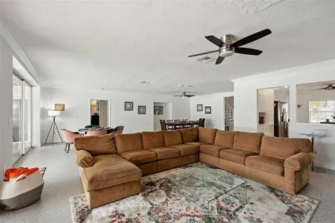 55 N Washington Drive Sarasota FL 34236
