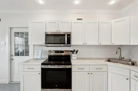 55 N Washington Drive Sarasota FL 34236