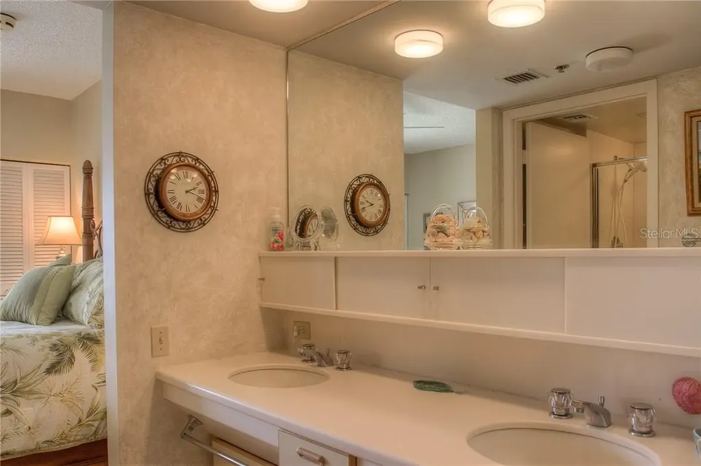 2109 Gulf Of Mexico Drive Longboat Key FL 34228
