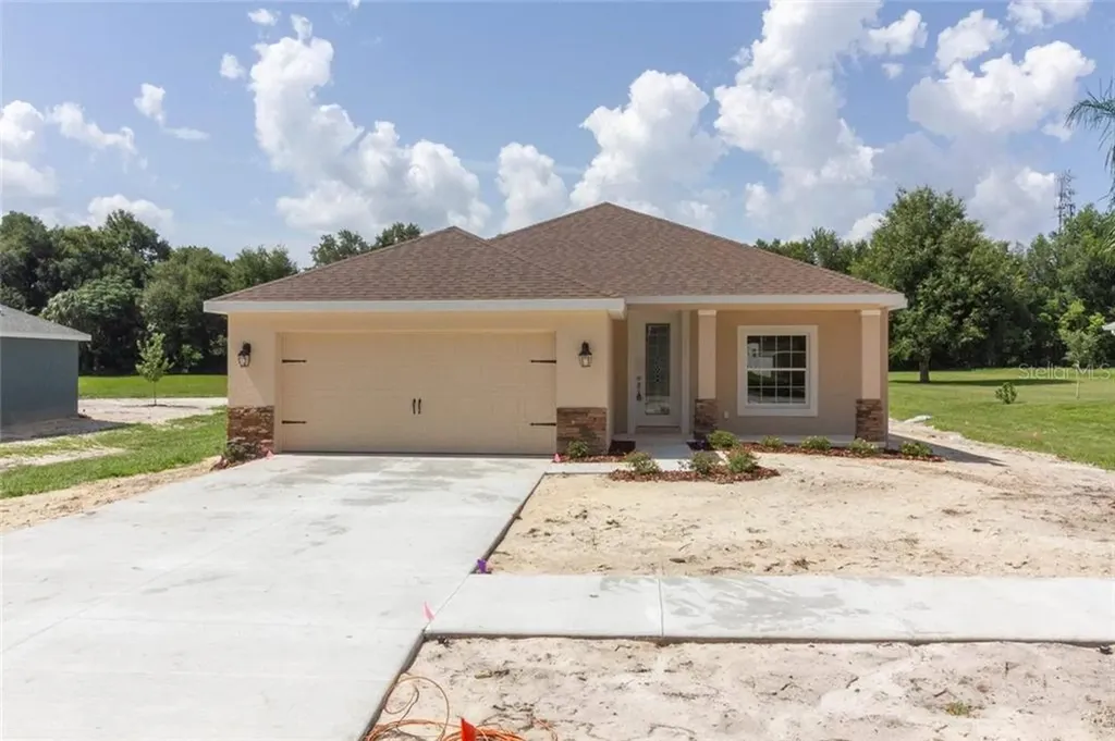 378 Lake Street Umatilla FL 32784