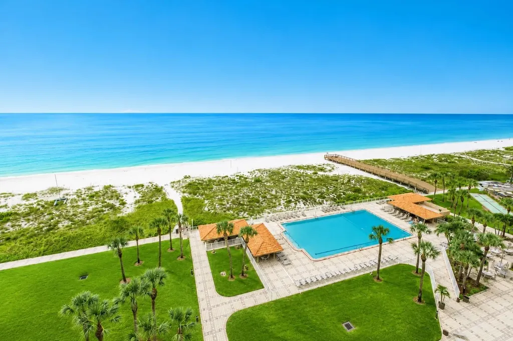 880 Mandalay Avenue Clearwater Beach FL 33767