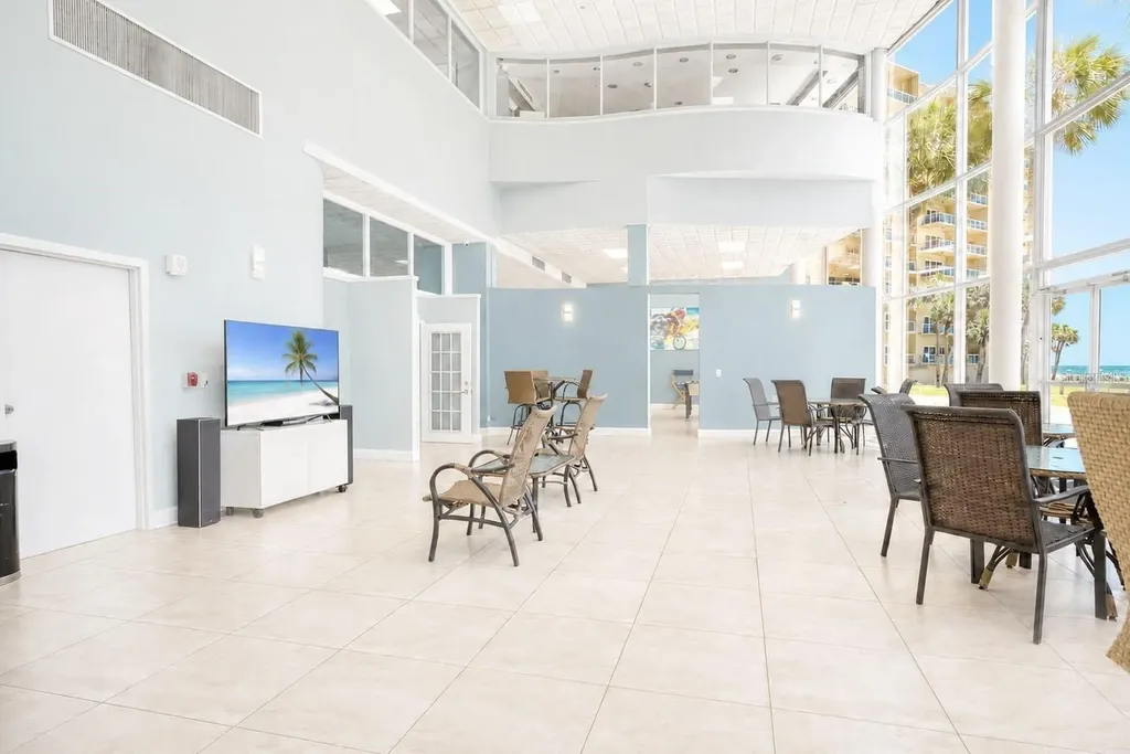 880 Mandalay Avenue Clearwater Beach FL 33767