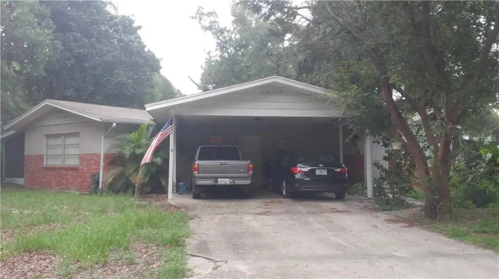 1504 Avenue E NE Winter Haven FL 33881